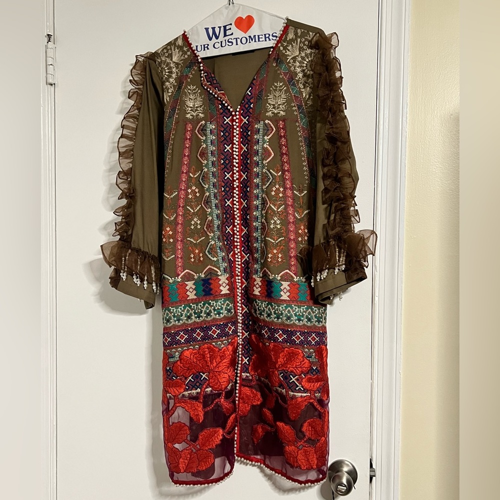 Sana Safinaz Salwan Kameez Size Small